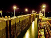 Шлюз открывает сезон