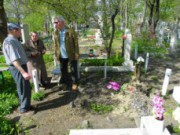 В Днепродзержинске из-за поджога травы сгорела могила могила потсрадала