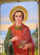 В Днепродзержинске обновлена чудотворная икона св. Пантелеймона пантелеймон