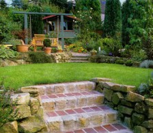 Лестница в саду – и удобно, и эстетично лестница