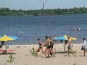 Городской пляж готов к посетителям пляж