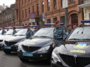 Днепродзержинская милиция получила новую патрульную машину менты