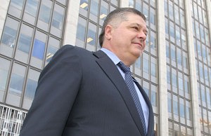 Лазаренко идет на выборы в Раду