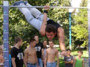 Уличные спортсмены выступили в Днепродзержинске улица спортсмены