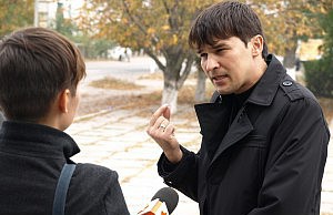 Максим Голосной: «Я твой страна режим шатал»