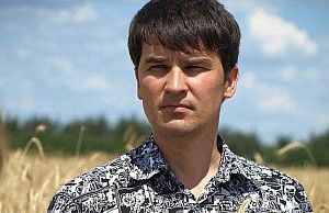 Что объединяет Голосного и Тихонцову?