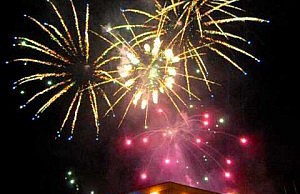 Фейерверки на Новый год. Разрешены или нет? салют
