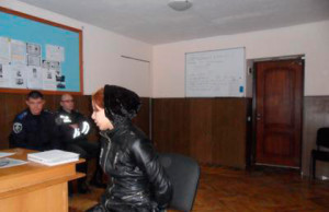 В городе задержали мошенницу, которая заставляла давать сдачу несколько раз