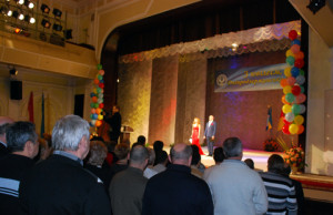 Заместитель министра прибыл в Днепродзержинск поздравить энергетиков