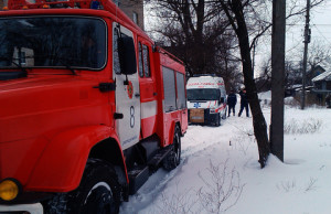 Спасатели неделю вытягивали автомобили с сугробов