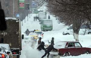ГАИ Днепродзержинска оценила ситуацию на дорогах