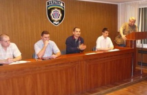 «Правый сектор» будет взаимодействовать с милицией