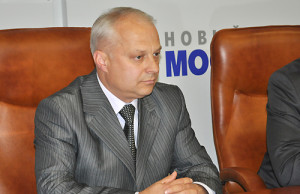 В мэрии произошла потасовка. Приехало 3 наряда милиции