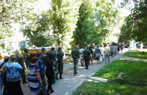 Город прощался с героем Николаем Скрабуновым