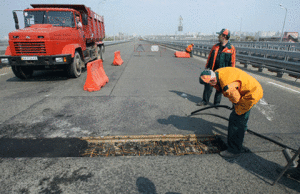 Сорванную крышку термошва делать некому