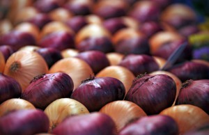 Готовим лук к хранению