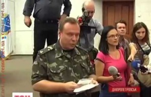 Днепропетровские депутаты сбежали от военкомов