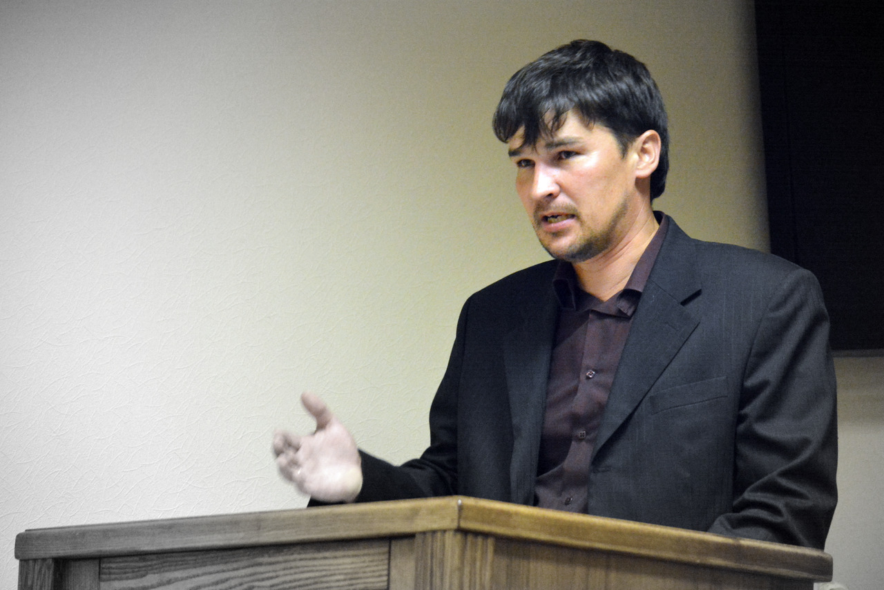 Голосной Максим