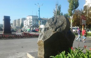 Переименование площади вызвало большой резонанс