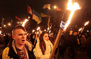 Улицами города прошло факельное шествие