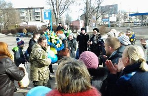 Горожане встретили земляка-героя