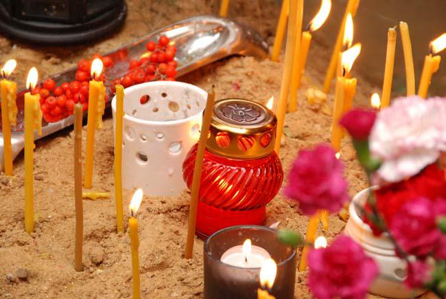 поминальные дни