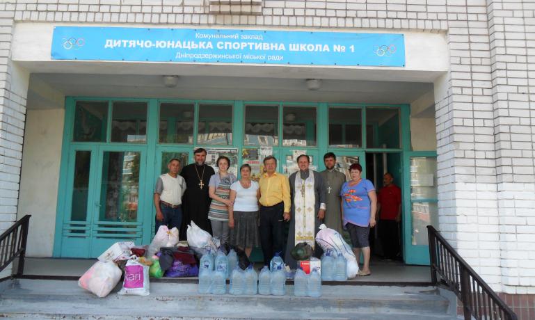 волонтеры церковы помощь