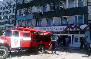 Из поликлиники ДМК эвакуировали людей