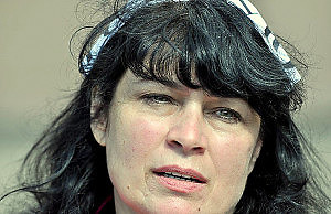 Надежда Тихонцова обесчестила 3-х правоохранителей