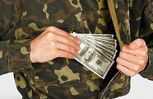 Сотруднику военкомата грозит лишение свободы до на срок до 5 лет