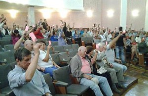 Большинство горожан высказались за действующее название города