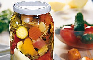 Делаем овощное ассорти из собранного урожая