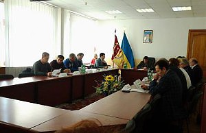 Исполком утвердил повестку дня последней сессии