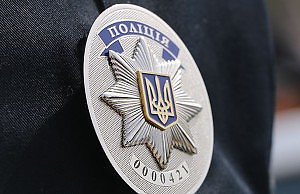 Полицейские не хотят наказывать дебошира из прокуратуры?