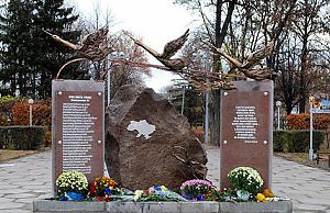 Обновили монумент погибшим на войне защитникам Украины