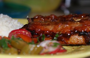 Ребрышки в винном соусе