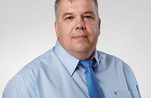 Еще два депутата получат мандаты