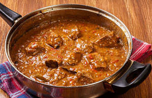 8 мясных блюд, которые согреют зимой