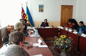 В горсовете развернулась борьба за традиционные ценности