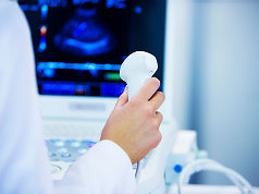 Главврач поликлиники рассказал о новом оборудовании и «бесплатном» УЗИ