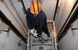 В 2014 году были украдены средства на ремонт лифтов