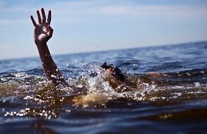 Возле городского пляжа утонул человек. Спасатели просят быть крайне аккуратным на воде