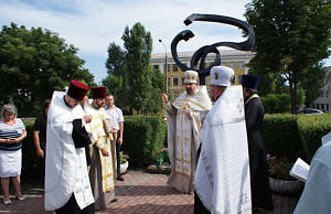 В городе почтили память жертв трамвайной катастрофы