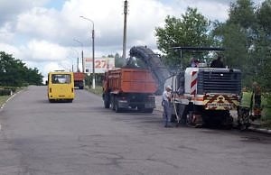 Снятый в городе асфальт продают частным структурам