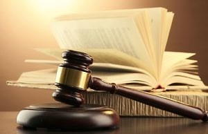 Решением суда отстранён от должности начальник транспортного департамента. Почему данную информацию пытаются умолчать.