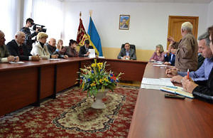 Городской голова Андрей Белоусов провел встречу с ветеранами