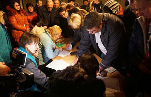 Общественность оказалась сильнее денег «меценатов» и проплаченных петрушек