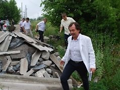 Бесполезность Морохова зашкаливает. Главная цель работы – ремонт здания