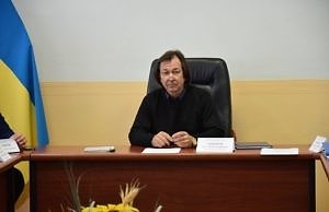 Битва за центр занятости. Бесполезный чиновник нашел себе пристанище