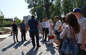 В Каменском в парке за ДК «Химик» продолжаются строительные работы